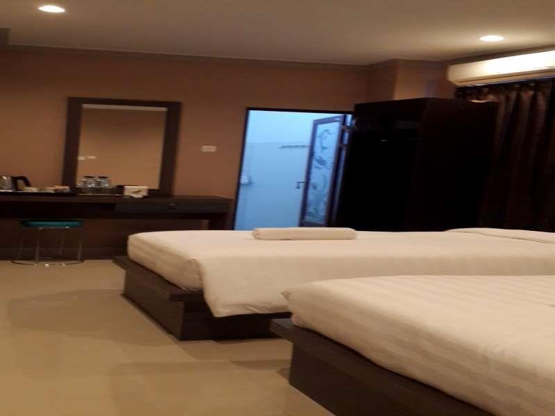 Reddoorz Plus @ Paal 2 마나도 외부 사진
