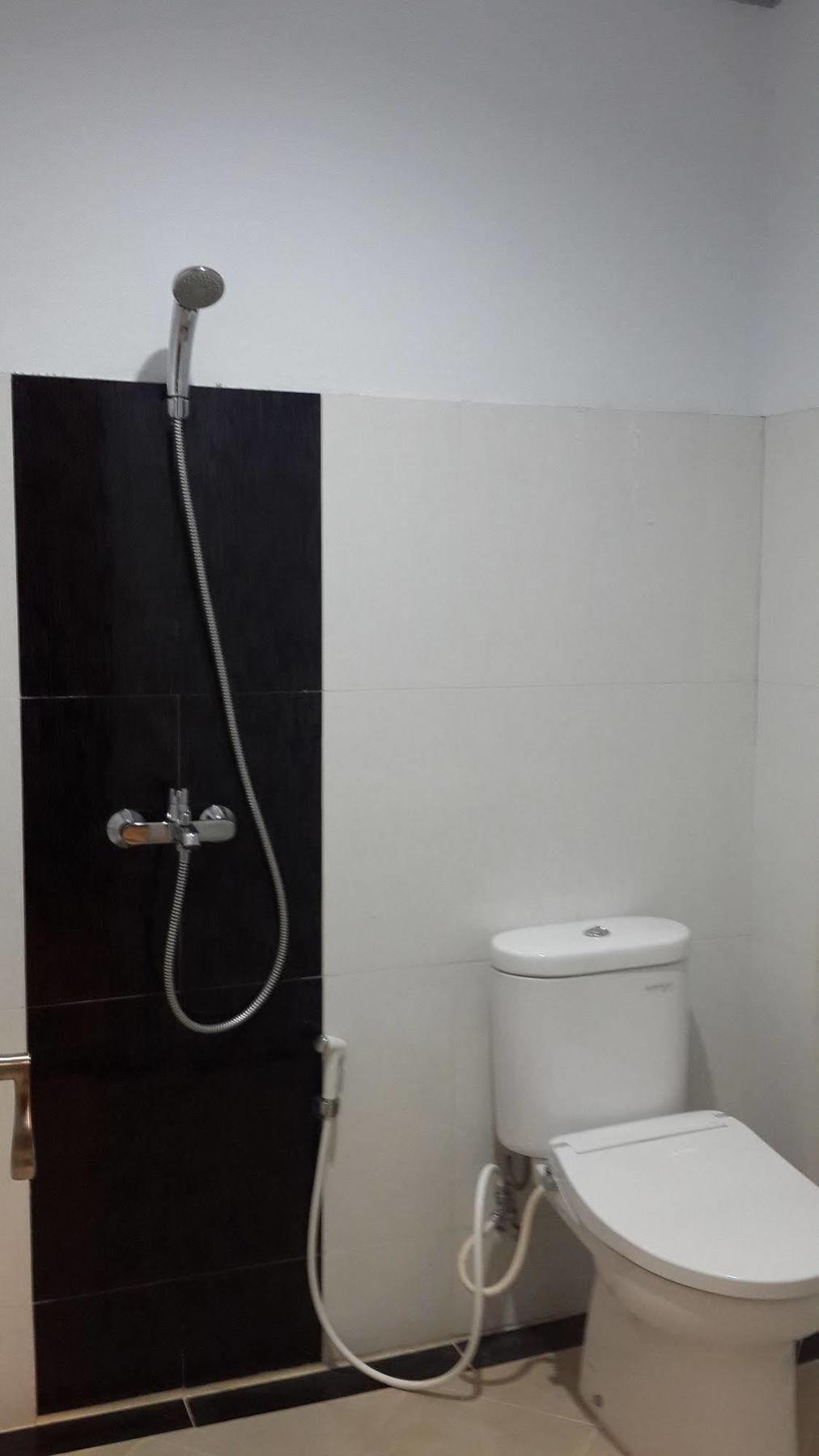 Reddoorz Plus @ Paal 2 마나도 외부 사진